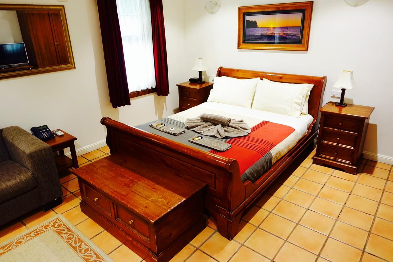 Manly Lodge Boutique Hotel Сидни Екстериор снимка