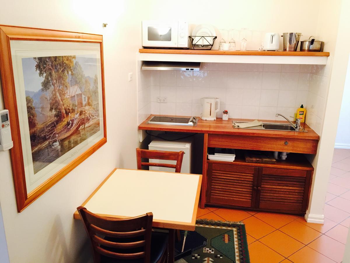 Manly Lodge Boutique Hotel Сидни Екстериор снимка