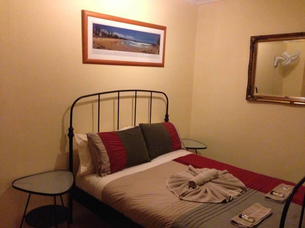 Manly Lodge Boutique Hotel Сидни Екстериор снимка
